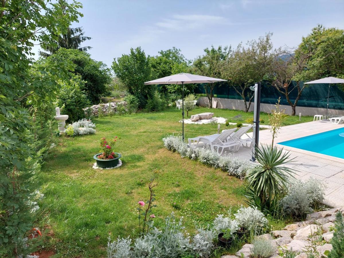 Villa Madlen Ičići 외부 사진